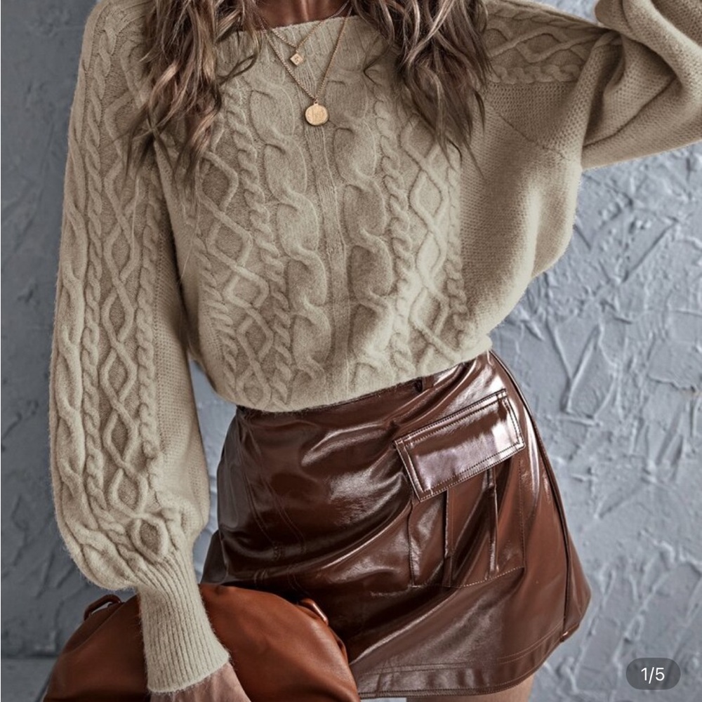 SHEIN Cozy Ribbed Knit Sweater (One Size) EUC